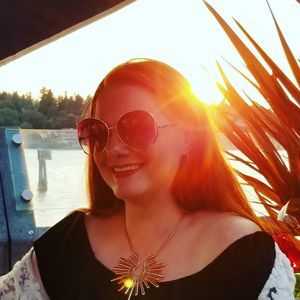 Meet your Posher, Ania